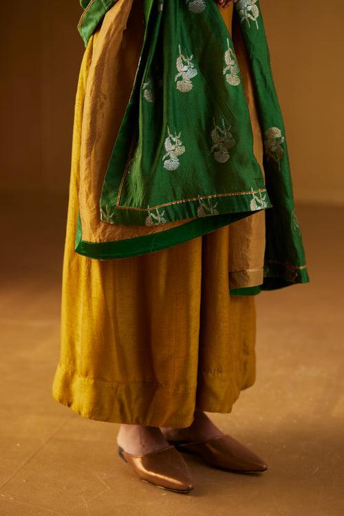 Green Dupatta in Half Tissue and Half Brocade