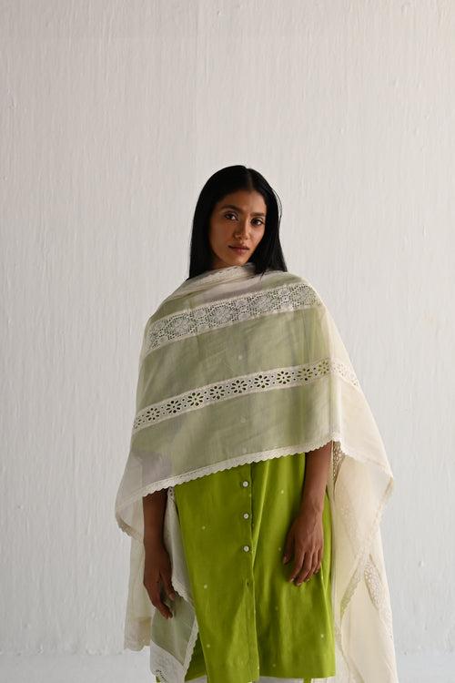 Dupatta in Ivory Lace & Chanderi