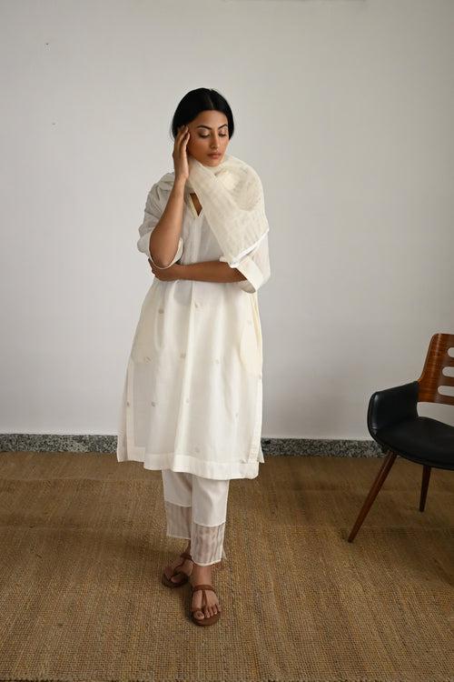 Shahi Kaftan in White Silver Jamdani with White Pant