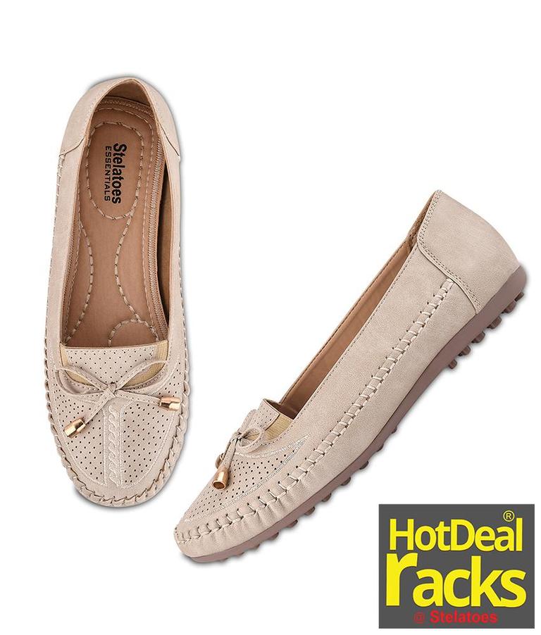 Women Cream Casual Ballerinas