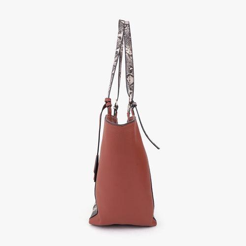 Women's Animal Textured Structured Tote Bag