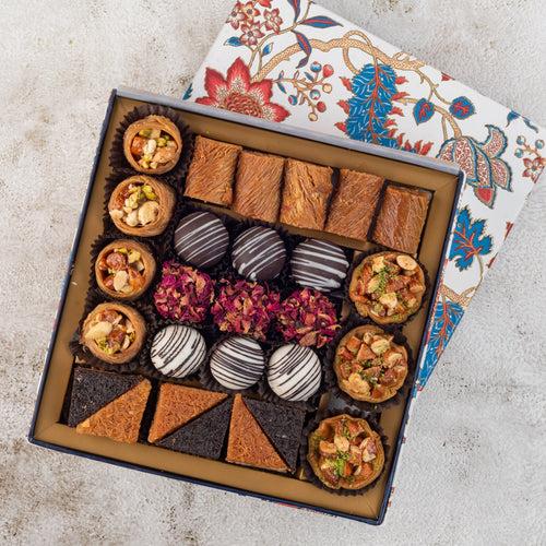 Assorted Kunafa, Baklavas and Fusion sweets Regalia gift box