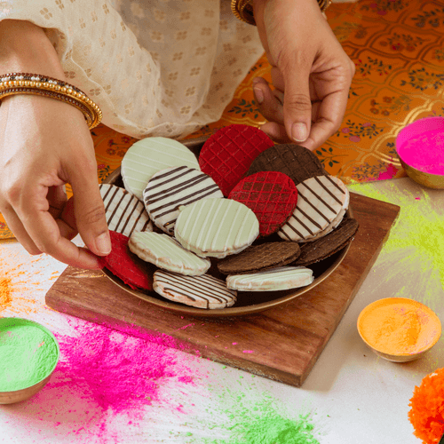 Special Flavour Waffle Cookies & Chocolates - Gift Box