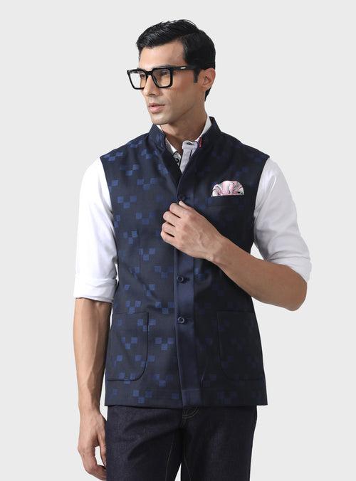 EXQUISITE COMFORT BESPOKE WOOL WAISTCOAT WITH SILK DETAILING