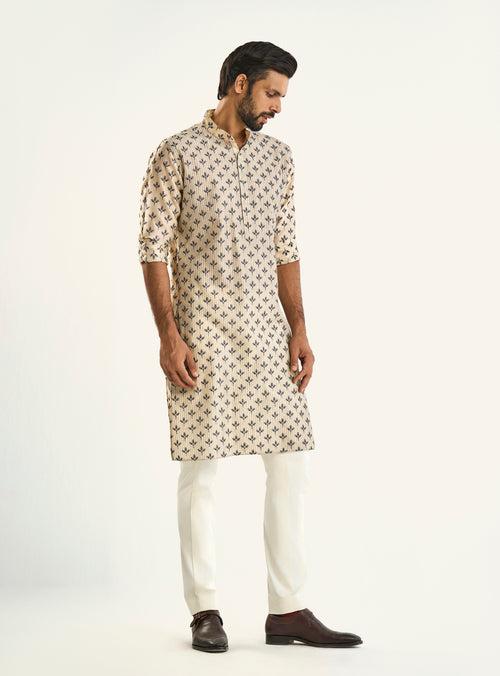 THE BEDAZZLED NOIR BUTTI KURTA