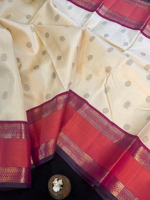 Cream retta pet  / kanjivaram silk