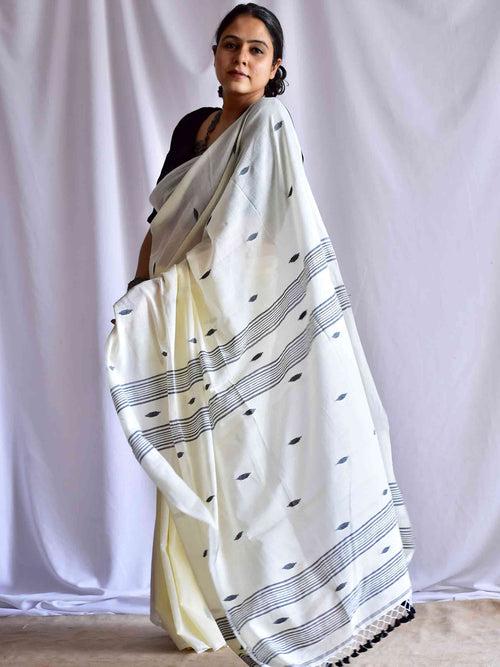 kapas - Jamdani mul cotton saree