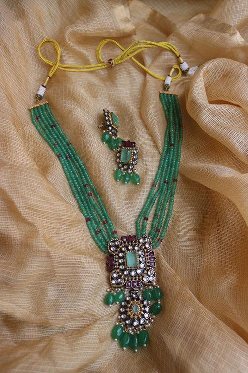 Gunmetal Lotus Kundan Set