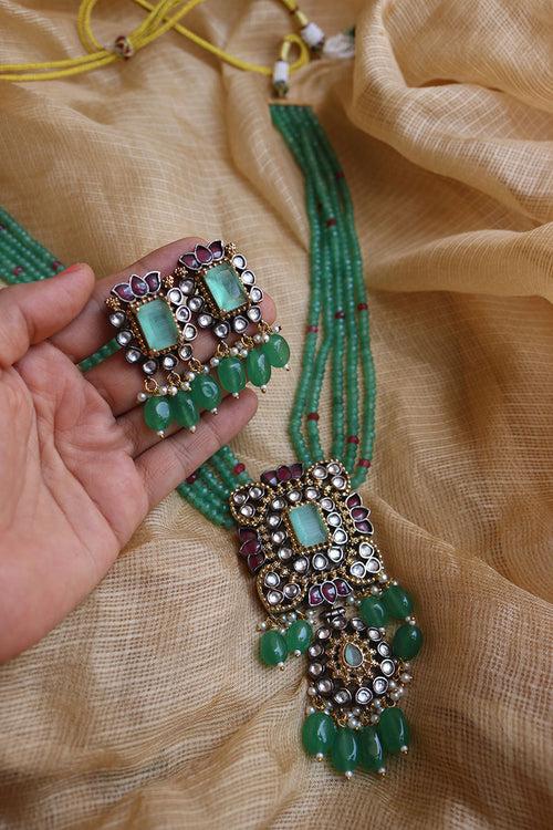 Gunmetal Lotus Kundan Set