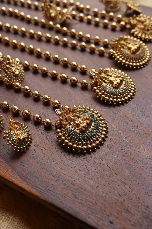 Lakshmi Chaand pendant Set