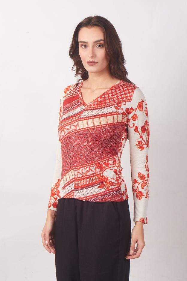 Tones of Red Round-neck Top