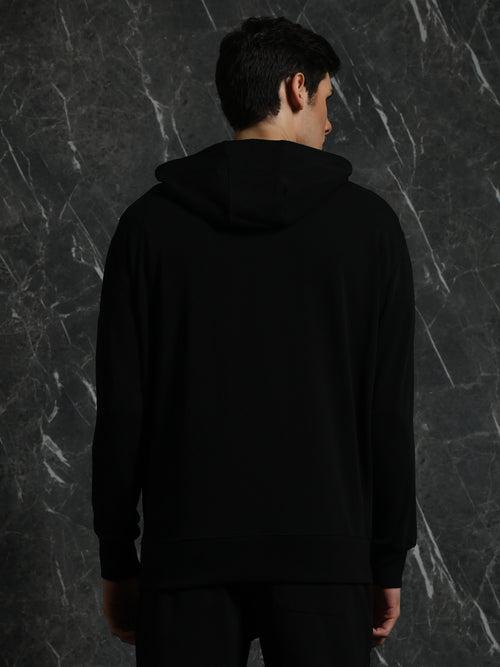 Black Solid Relaxed Fit Hoddie with zipper