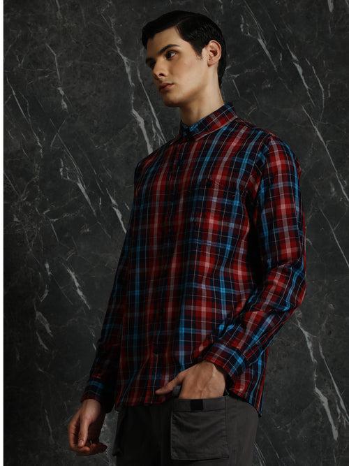 Navy-Red Full sleeve checks Regular Fit shirt