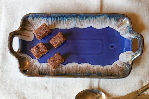 Rectangular serving tray