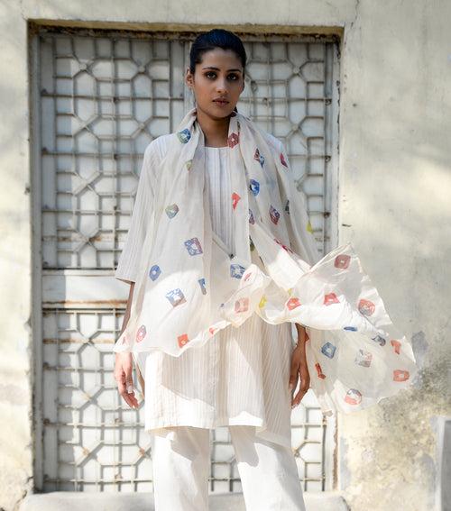 Natural base shibori  dupatta