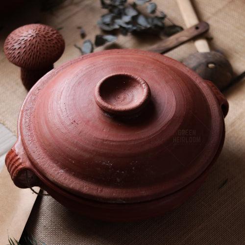 Clay Urali Pot with the lid