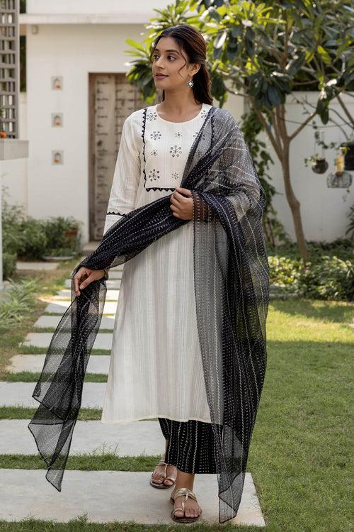 Applique Yoke Kurta