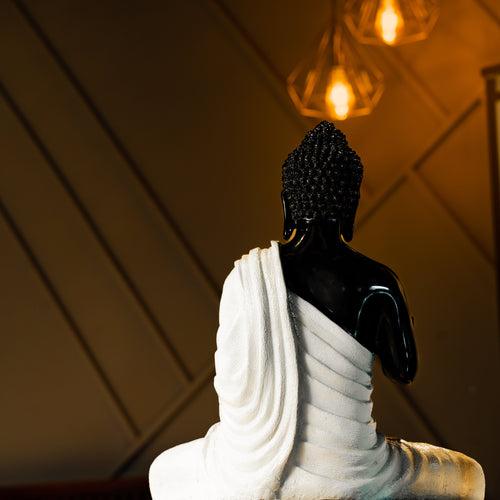 The meditating buddha- Black and white edition