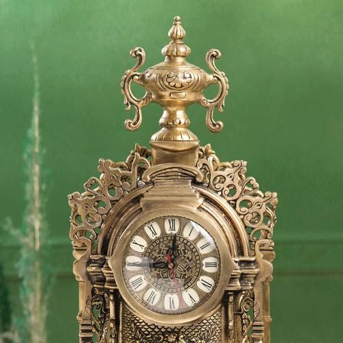 Brass Vintage Table Clock/Watch (22 Inch)