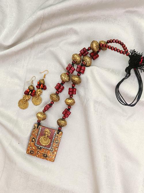 The Royal Lady Maroon and Gold Square Dhokra Pendant Handmade Jewellery Set