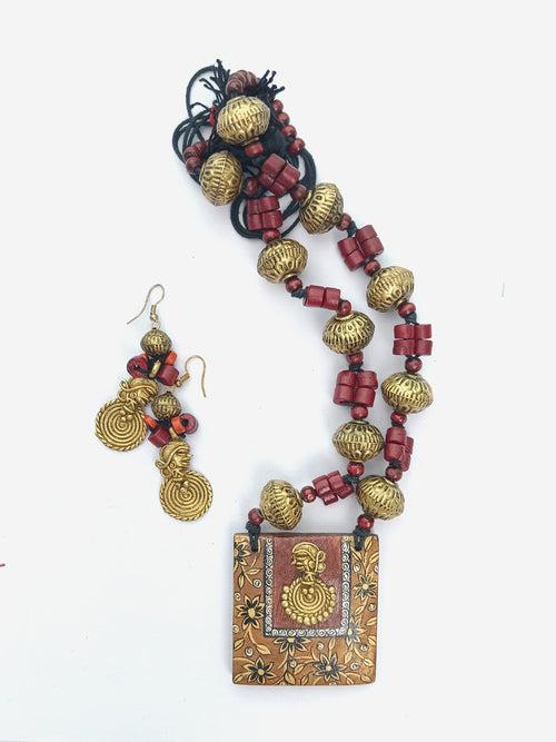 The Royal Lady Maroon and Gold Square Dhokra Pendant Handmade Jewellery Set