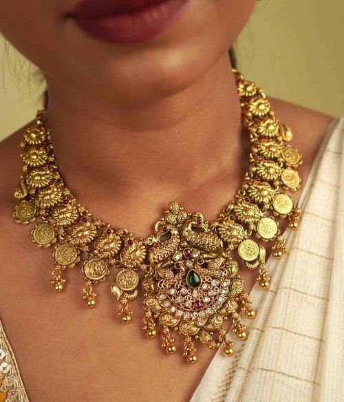 Vanida necklace