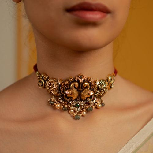 Gaurangi Choker