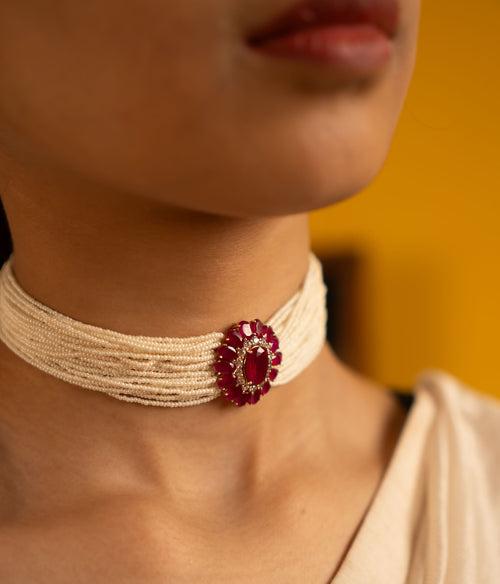 Oeshi Choker