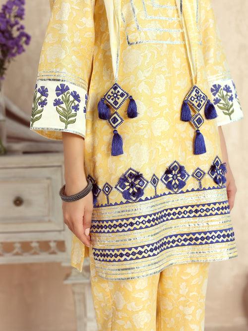 Yellow Short Kurta with Pant and Scarf-Set of 3