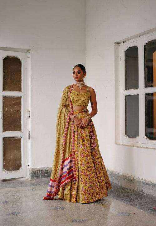 Tilak Boota Lehenga- Set of 3