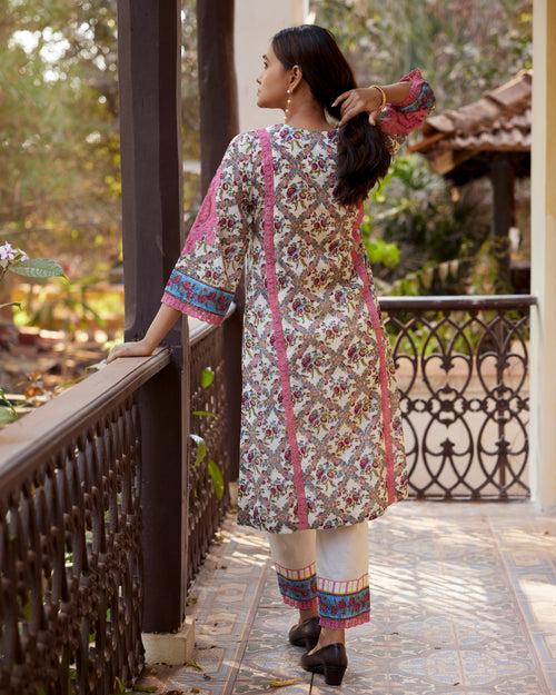 Gulaab Straight Kurta with Pant and Dupatta- Set of 3