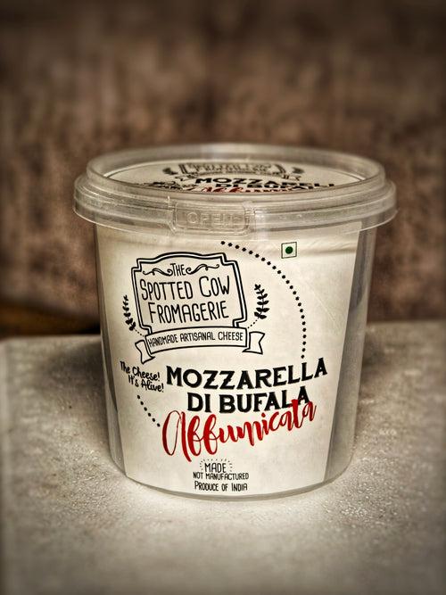 Mozzarella Di Bufala Affumicata