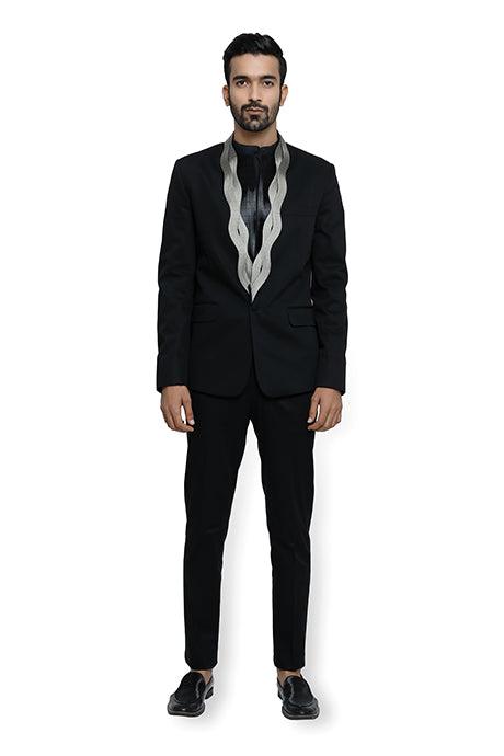 Metal Interlace Sculpted Lapel Tuxedo