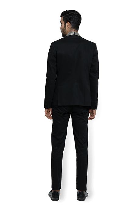 Metal Interlace Sculpted Lapel Tuxedo