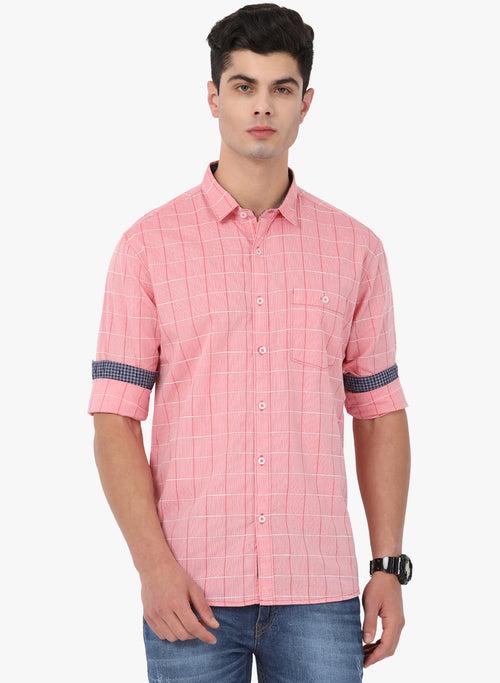 Crossceek Men Red Checks Casual Shirt