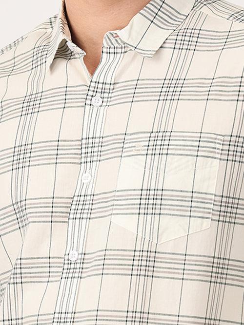 Crosscreek Men White Slim Fit Checked Cotton Casual Shirt