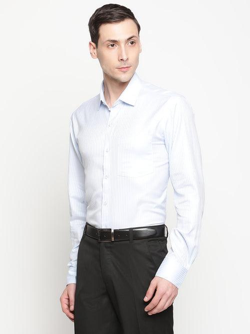 Copperline Men LIght Blue Dobby Formal Shirt