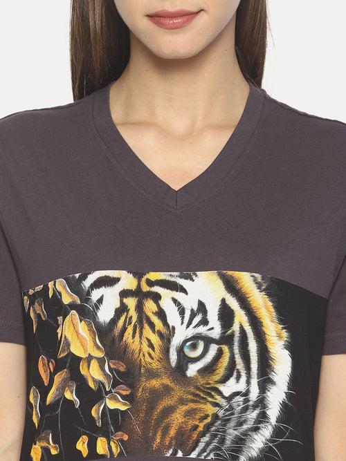 Wolfpack Tiger Eyes with Leaves Dark Grey Printed Women T-Shirt