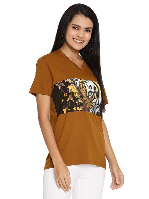 Wolfpack Tiger Eyes with Leaves Golden Brown Printed Women T-Shirt
