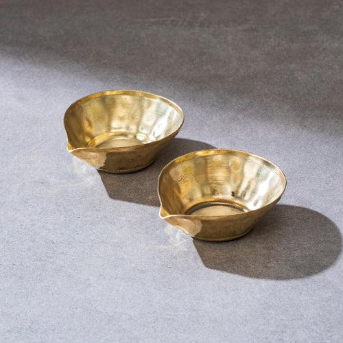 Brass Diya (set of 4 in gift box)