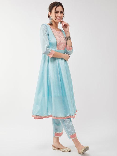 Festive Pastel Lace Detailed Flared Kurta