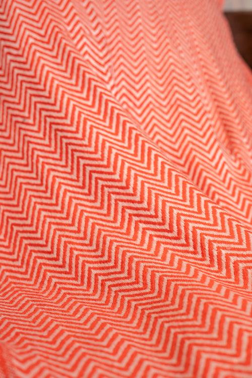 OMVAI Zig Zag Patterned Woven Throw Blanket / Comforter Orange