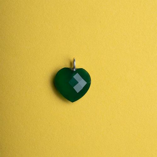 OMVAI : "HEART" Healing Pendant : Green Onyx