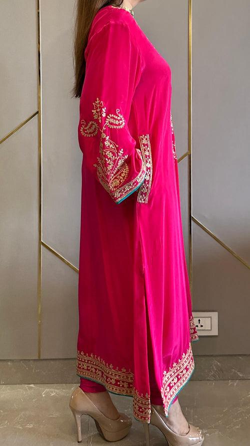 Candy Pink Crepe Kashmiri-Phiran Kurta with Churidar and Matching Potli