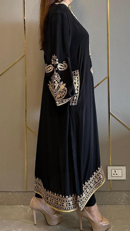 Black Crepe Kashmiri-Phiran Kurta with Churidar and Matching Potli