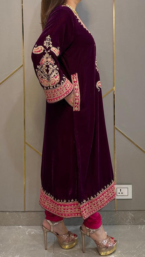 Purple Velvet Applique Kashmiri-Phiran Kurta with Churidar and Matching Potli
