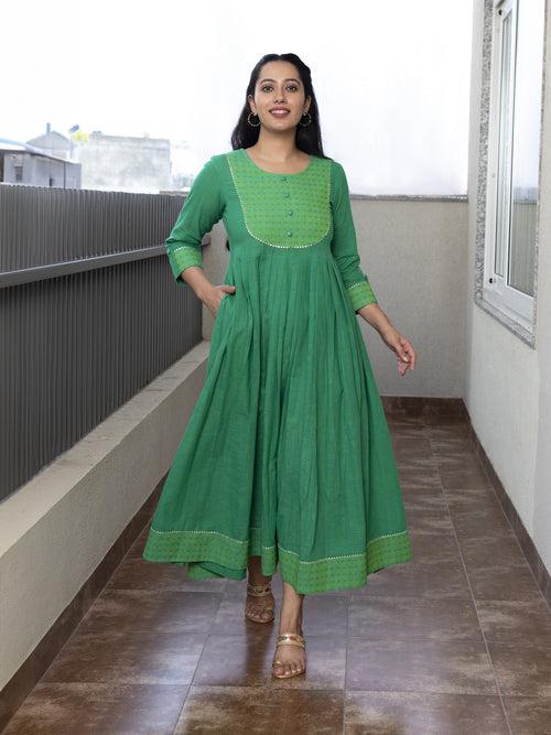 EESVARI GREEN YARN DYED COTTON MAXI DRESS