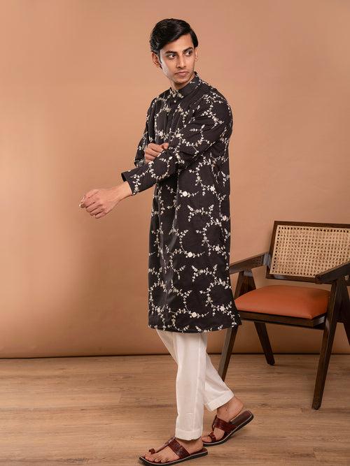 AAHELI RIHAN BLACK EMBROIDERED KURTA-PANT SET