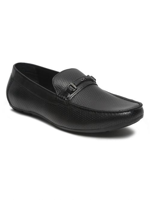 Men Black Textured Leather Loafer With Buckle Details