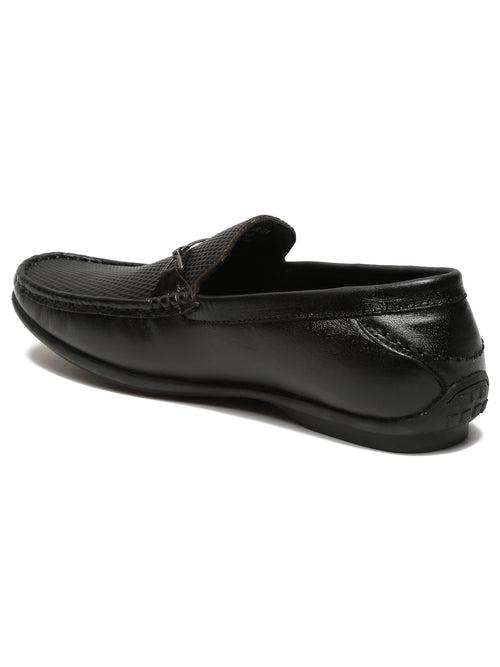 Men Black Leather Textured Loafers